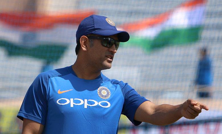 Mahendra Singh Dhoni