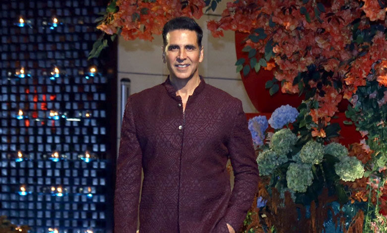 Akshay Kumar