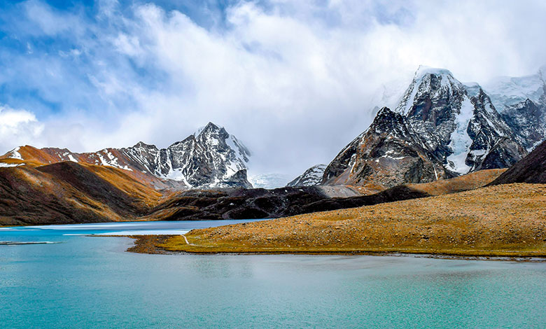 Gurudongmar Lake