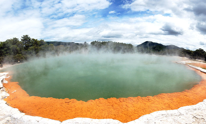 Champagne Pool