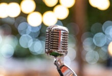 Microphone