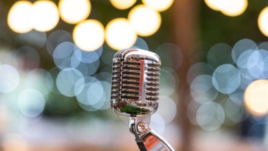 Microphone