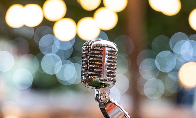 Microphone