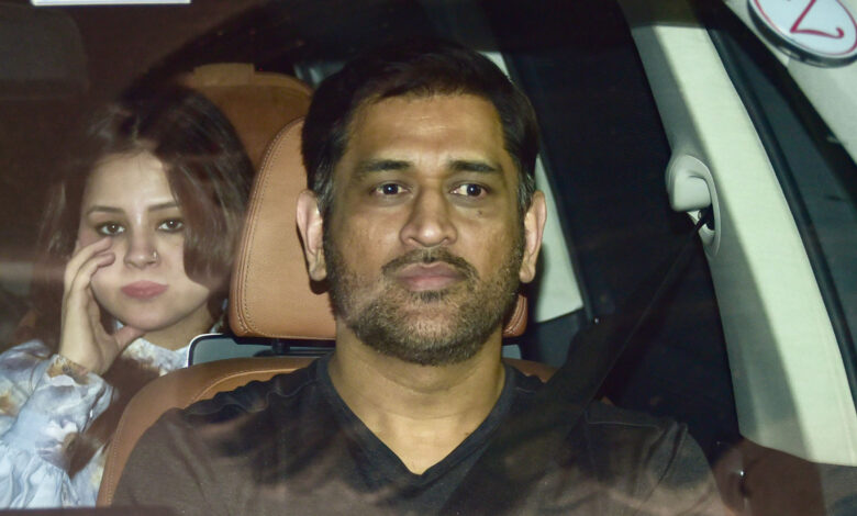 Mahendra Singh Dhoni