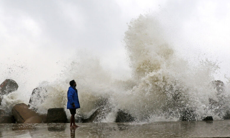 Cyclone Mandous